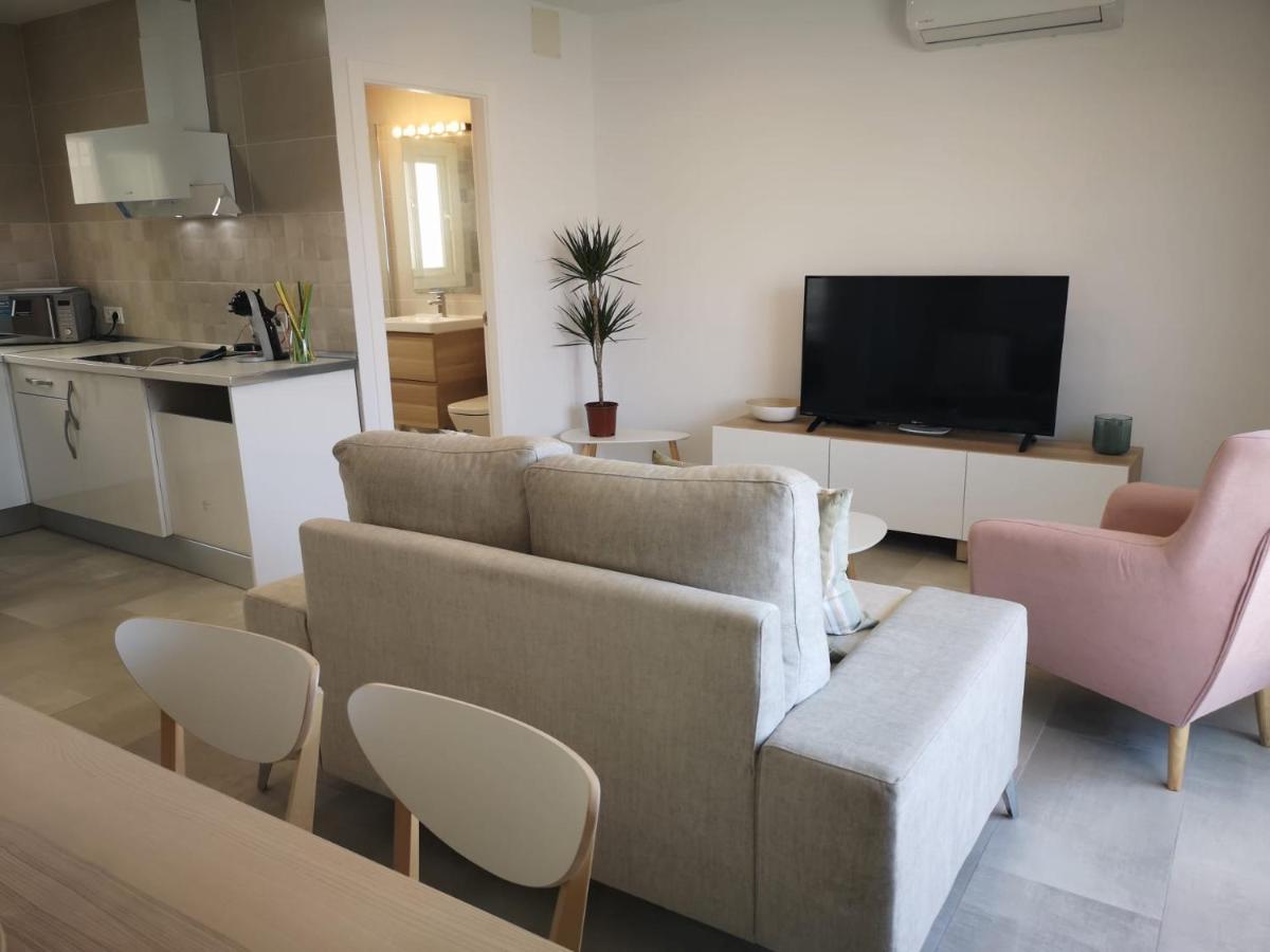 Apartamento Suite Arco De La Villa,Solo Familia Y Parejas,Parking Gratuito Conil De La Frontera Luaran gambar